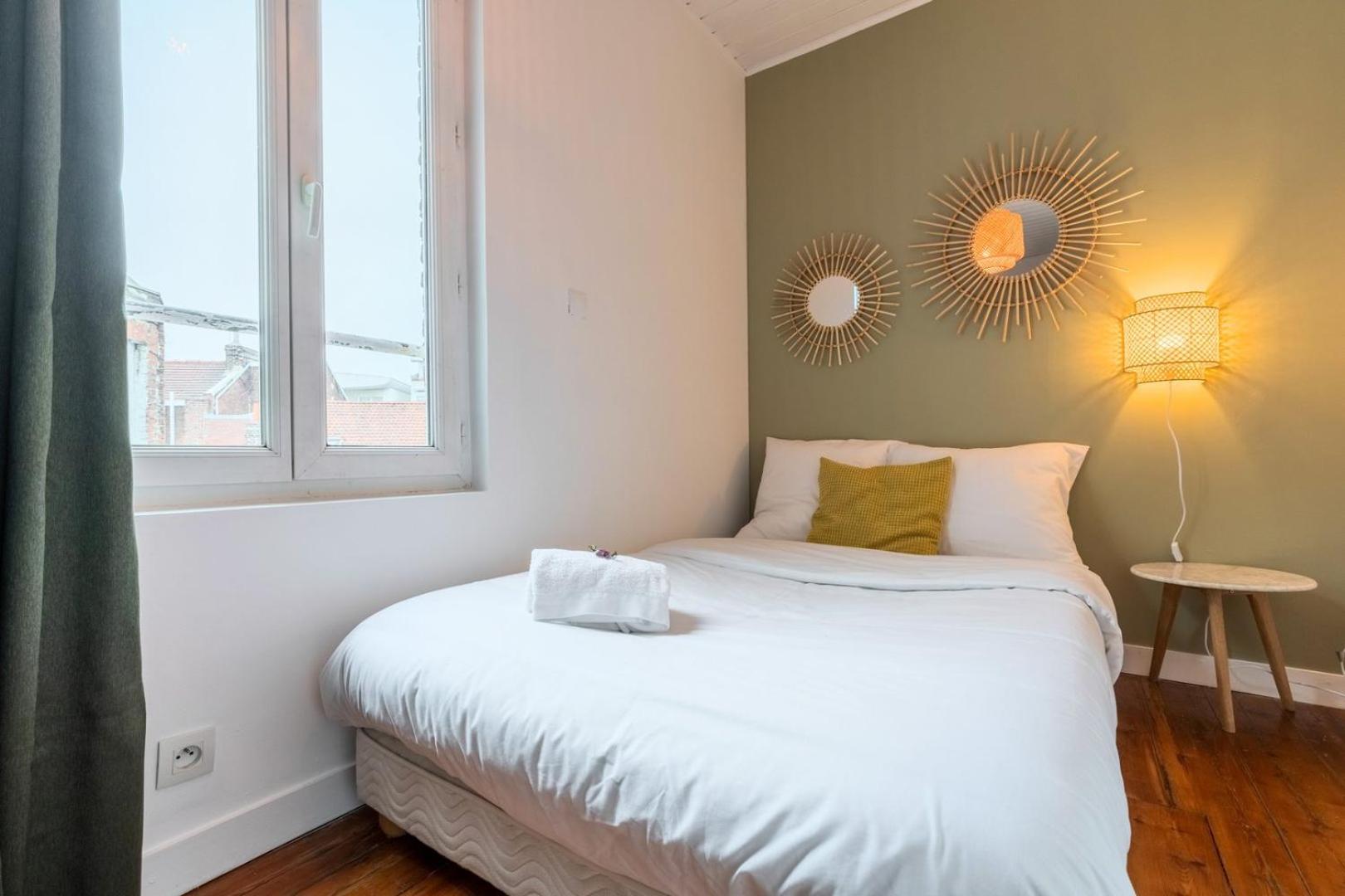 2-Bedroom Apartment Near Metro 里尔 外观 照片